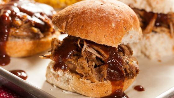 pork sliders with barbecue sauce