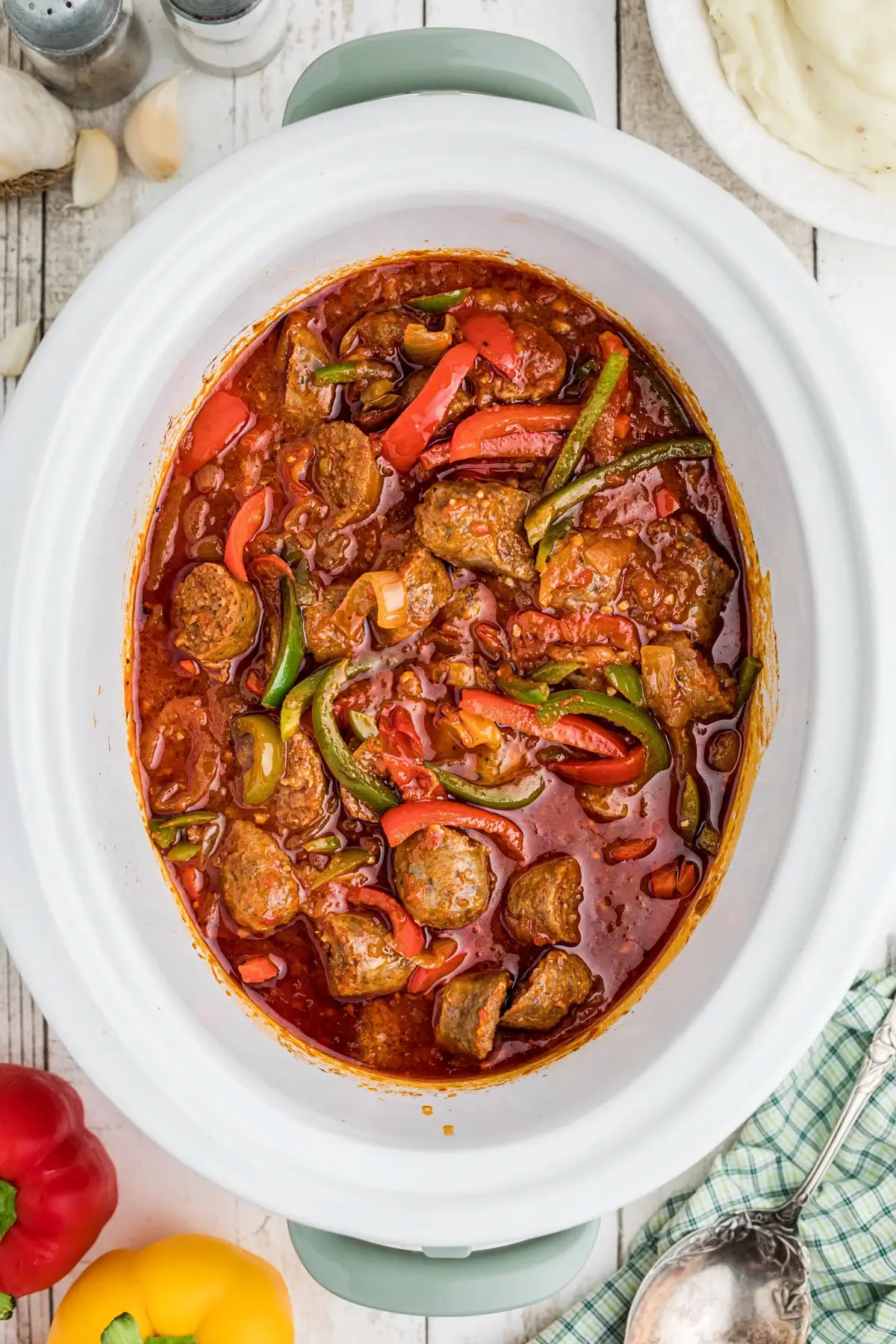 Sausage and peppers in slow cooker
