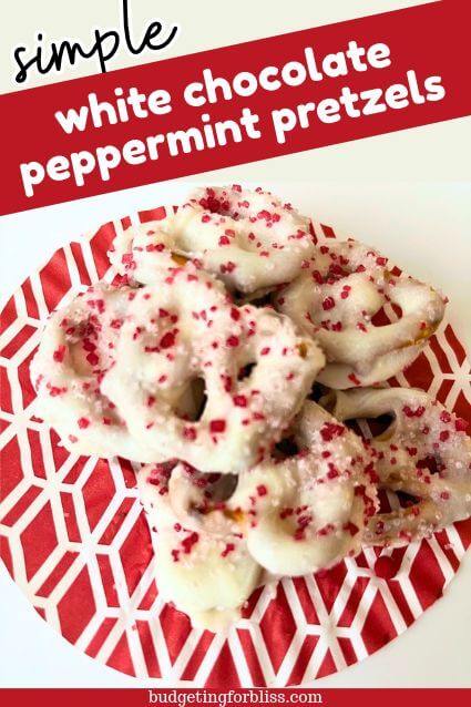 Pretzels with white chocolate and peppermint